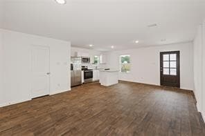 Building Photo - 16722 N Marie Vlg Dr