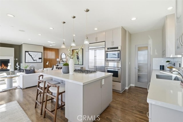 Building Photo - 2406 Ocean Dr