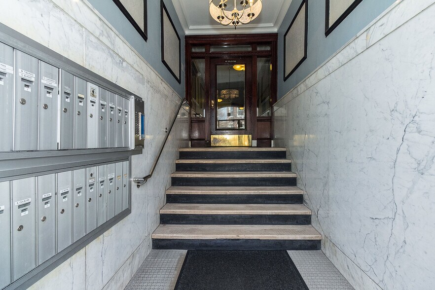 Building Photo - 33 Walbridge St