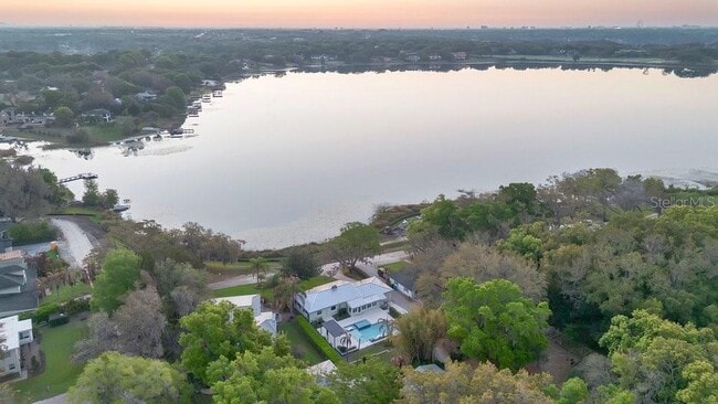 Building Photo - 812 East Blvd