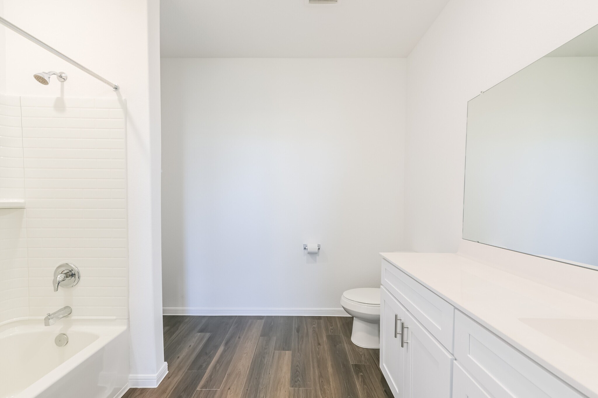 Building Photo - 14483 Cedar Ledge Ln