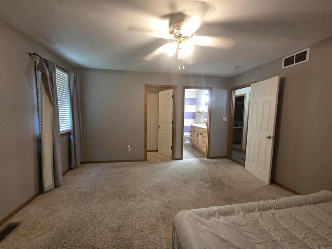 Building Photo - Gorgeous home for Rent!