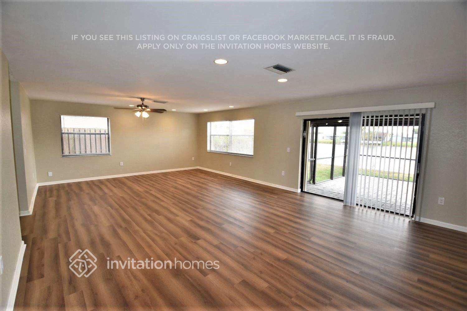 Building Photo - 4020 NW 116th Terrace