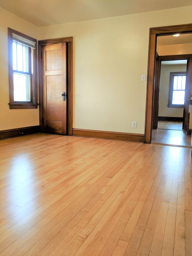 Building Photo - 2446 N 65th St