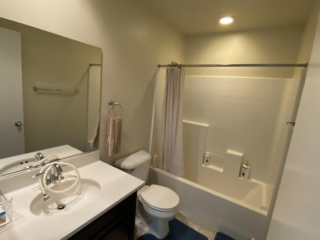 Building Photo - 30527 Gallup Ct