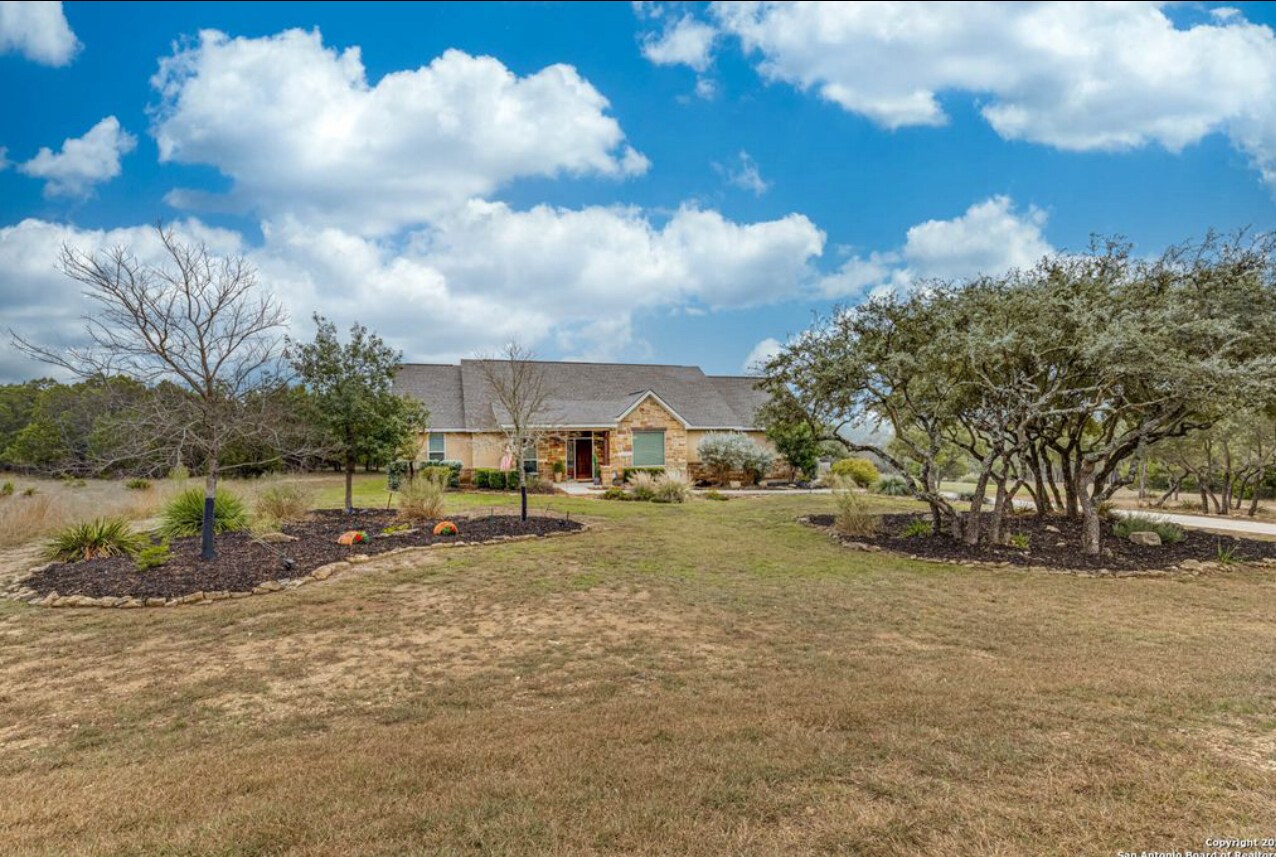 Building Photo - 1126 Ensenada Dr