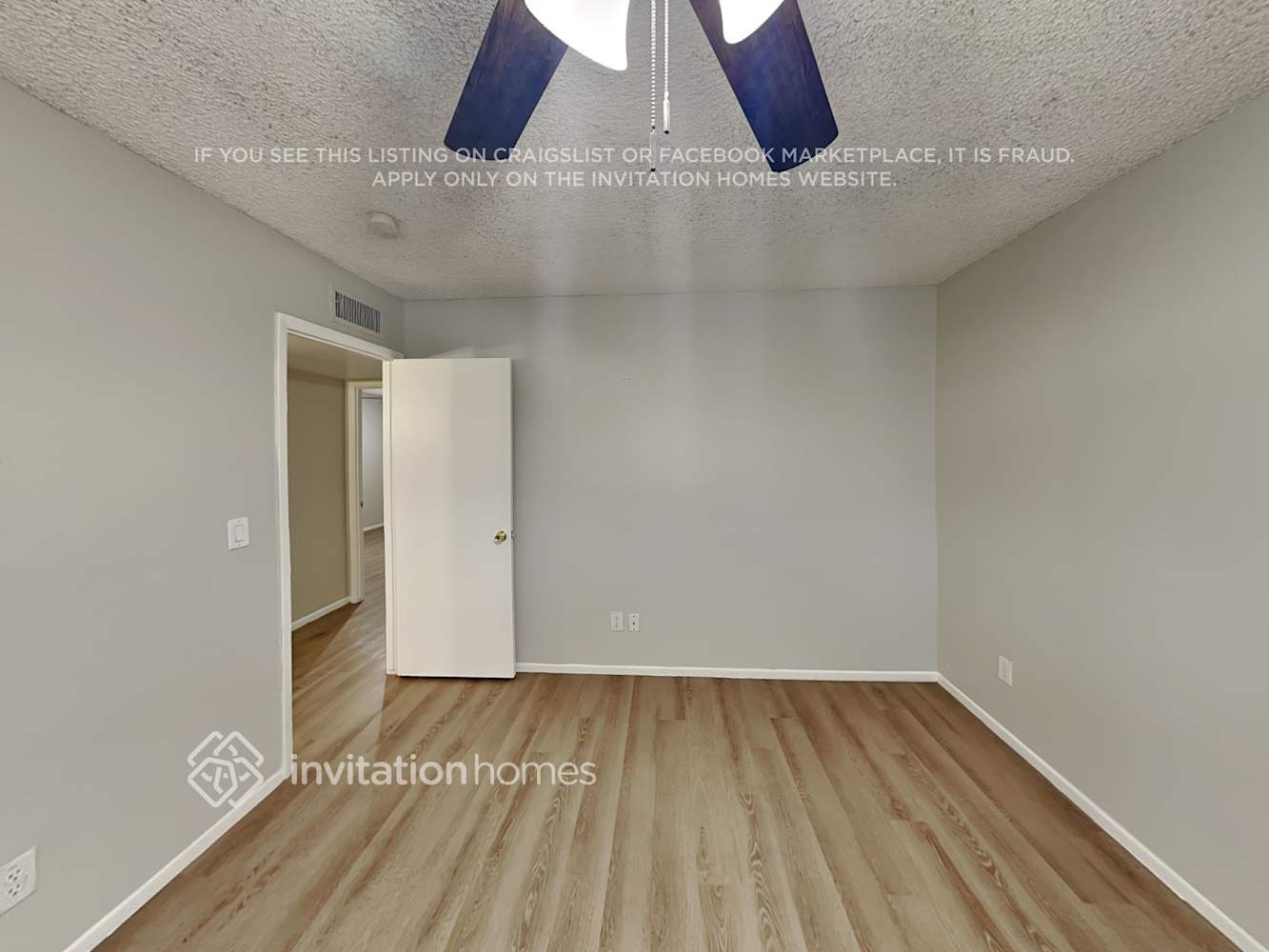 Building Photo - 4033 W San Juan Ave