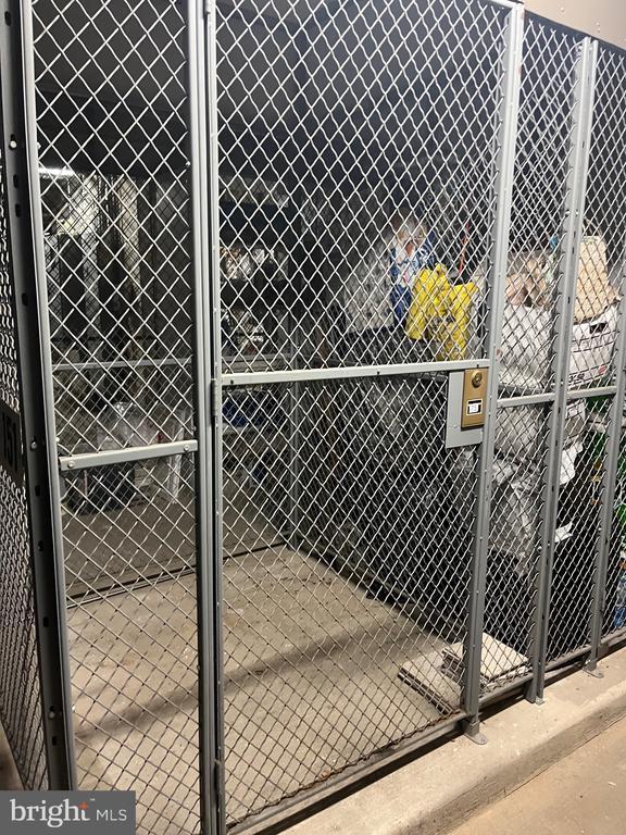 Building Photo - 10328 Sager Ave