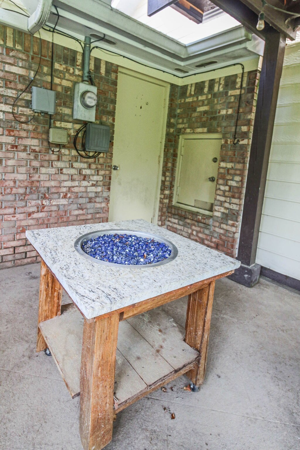 Building Photo - 87 Aileen Dr