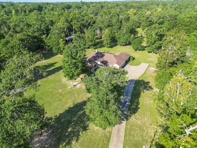 Building Photo - 274 Robinson Tract