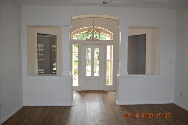 Building Photo - 4007 Sand Terrace Dr