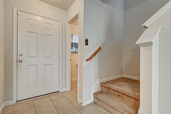 Building Photo - 2642 Skyview Trace Ct