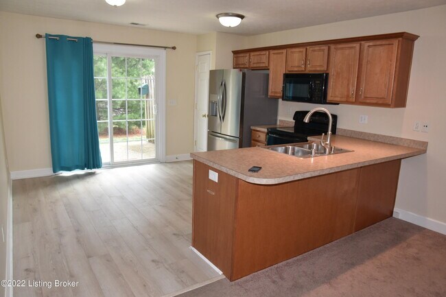 Building Photo - 7217 Michael Benjamin Cir