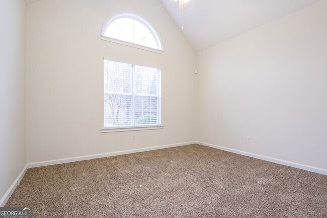 Building Photo - 3512 English Oaks Dr NW