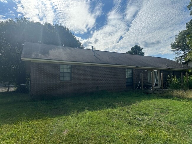 Building Photo - 108 Mulberry Dr