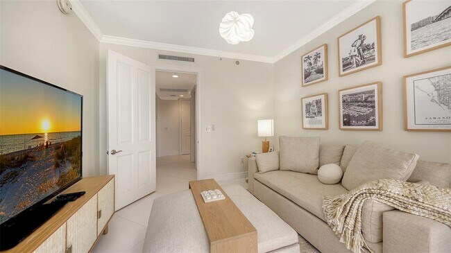 Building Photo - 35 Watergate Dr