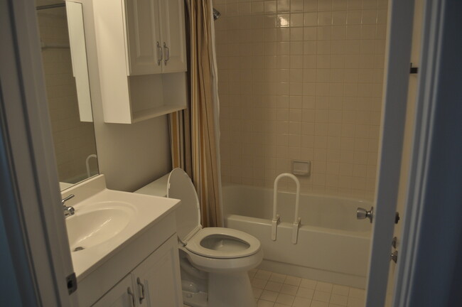 FULL BATH with comfort height extended bowl toilet - 1251 SW 134th Way