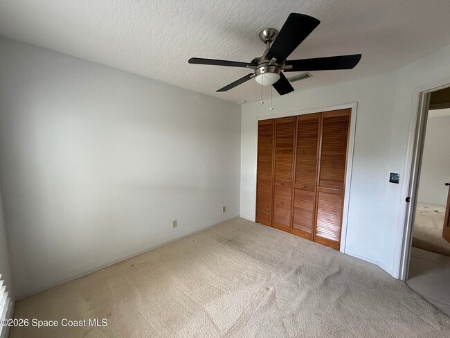 Building Photo - 925 Falls Trail