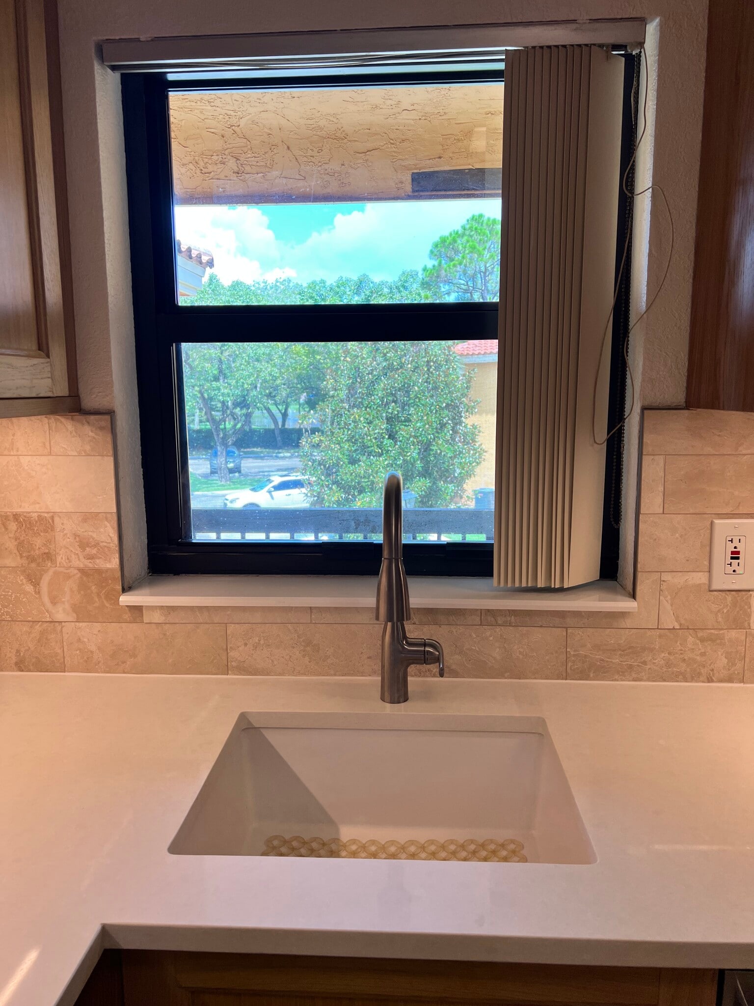 Building Photo - 3888 Coral Tree Cir