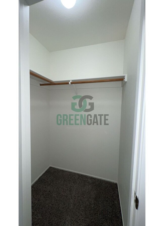 Building Photo - 3401 Winchester Ct