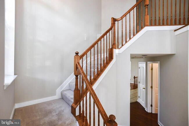 Building Photo - 13003 Belle Meade Trace
