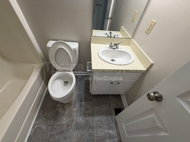 Building Photo - 101 Opossum Trot Ct