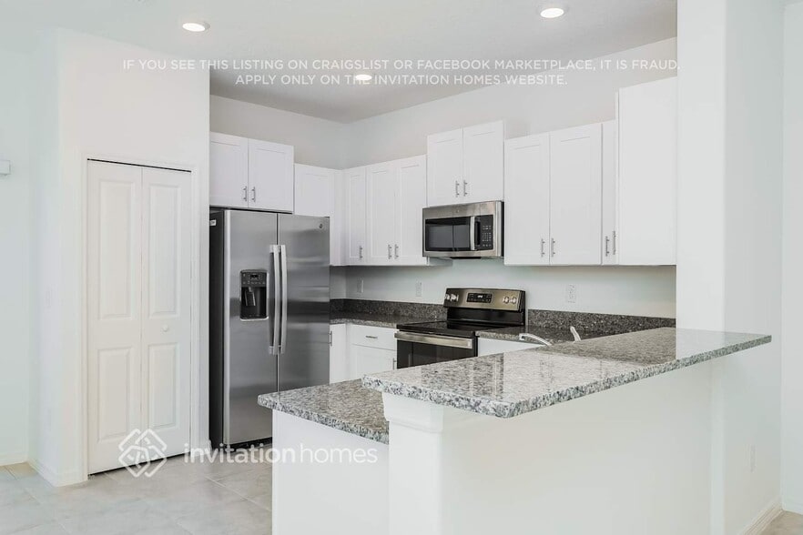 Building Photo - 8496 Druid Oaks Ln
