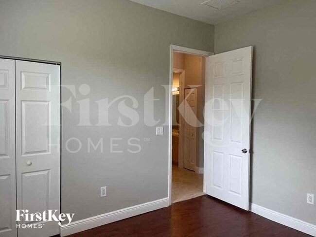 Building Photo - 16498 SW 288th Ln