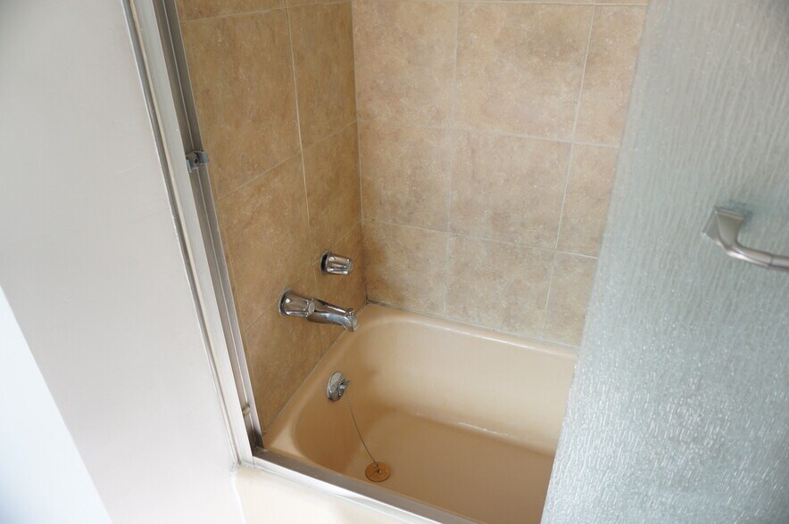 Building Photo - 18243 Superior St