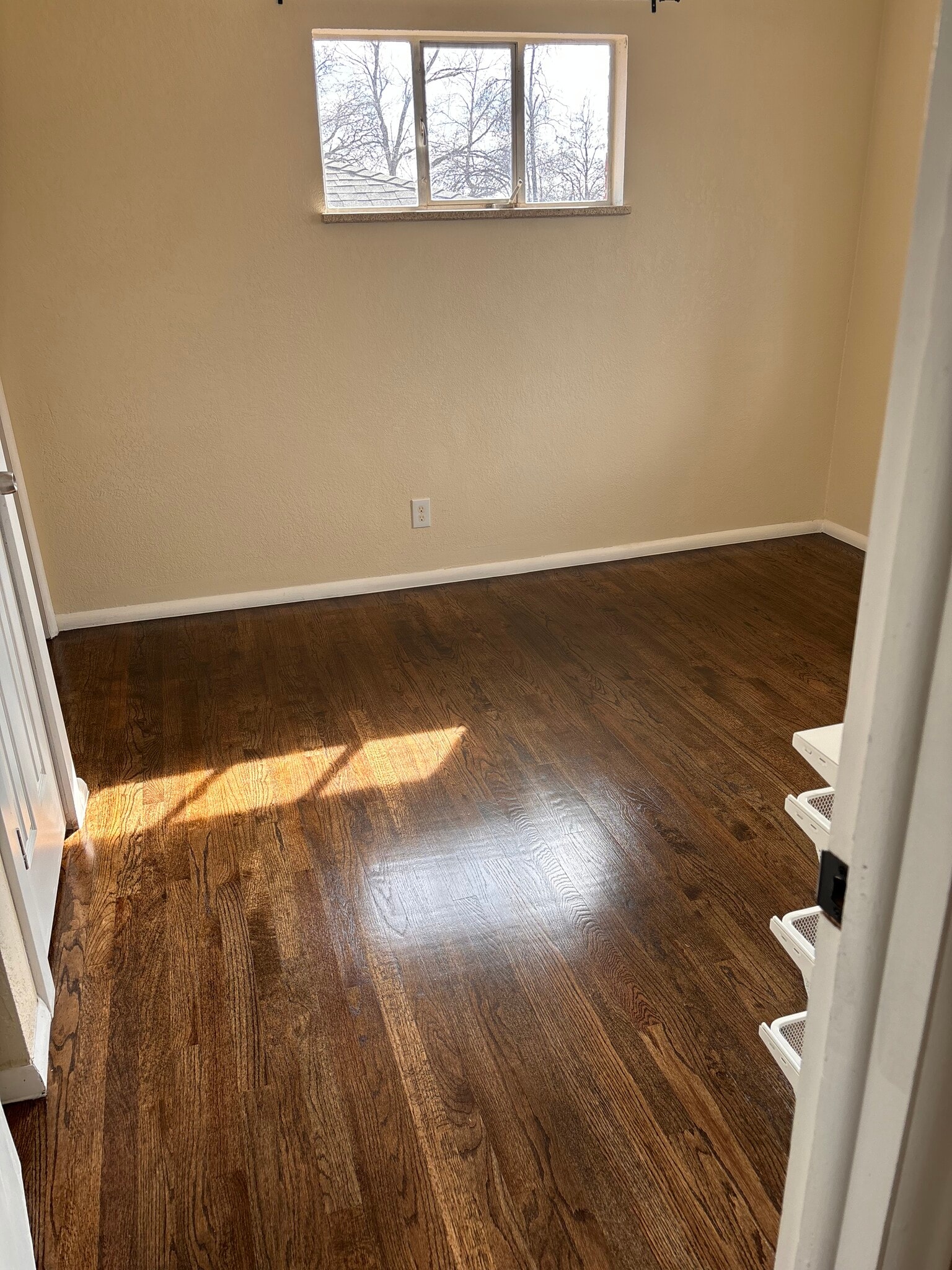 Owner's Room with 1/2 bath and Showe - 8650 Norwich St