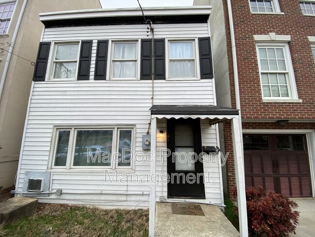 Building Photo - 107 Lafayette Blvd