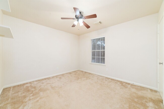 Building Photo - 21311 Shadow River Ln