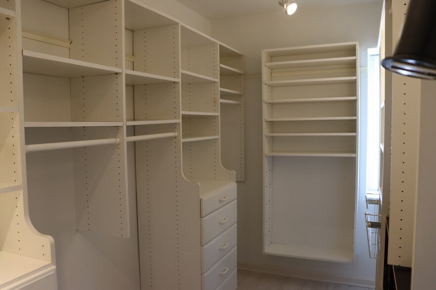Master Closet - 615 W 9 Mile Rd