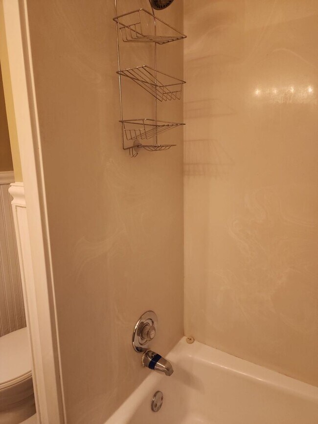 Building Photo - 156 N 1150 W