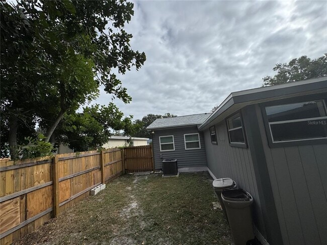 Building Photo - 5504 60th Way N