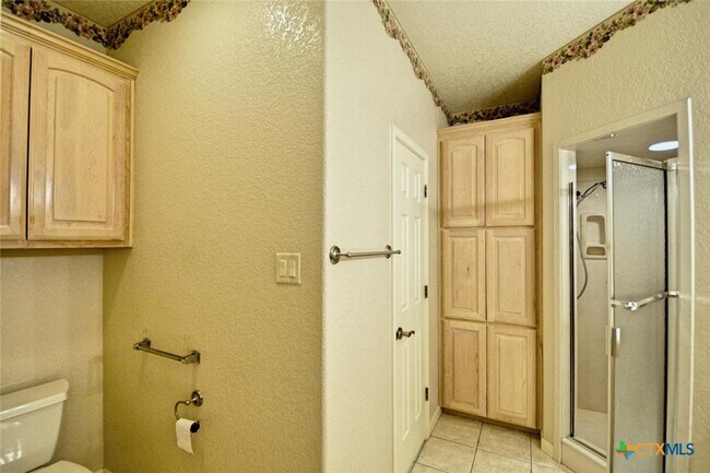 Building Photo - 2725 Diamond Trail