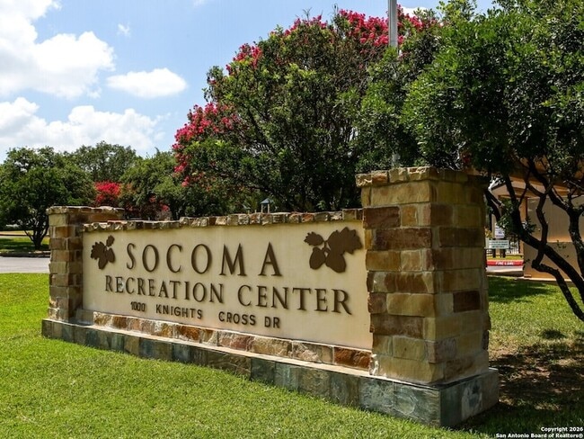 Building Photo - 18118 Summer Knoll