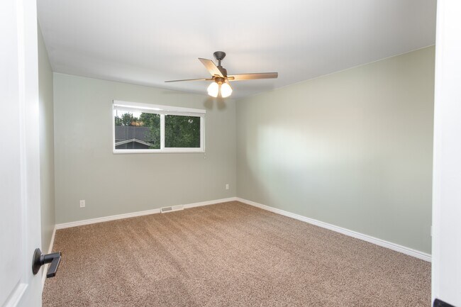 Building Photo - 7368 S Lafayette Cir W