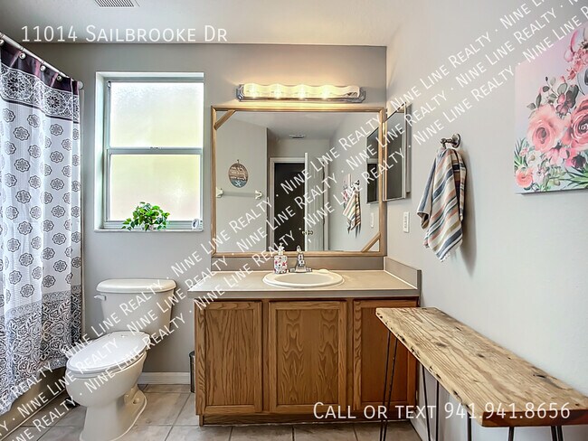 Building Photo - 11014 Sailbrooke Dr