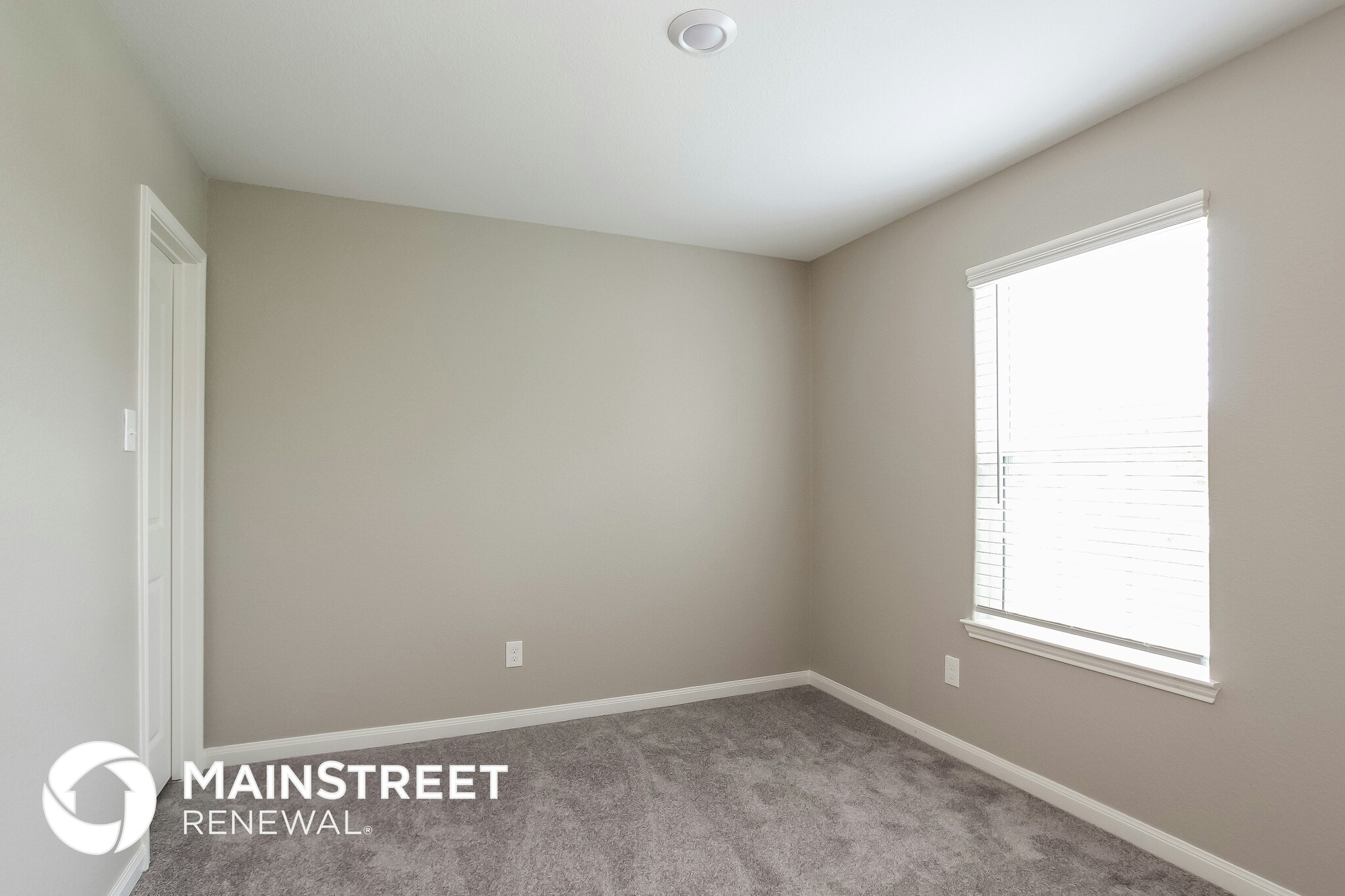 Building Photo - 26323 Michelangelo Dr