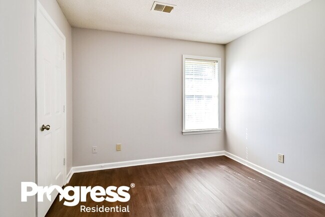 Building Photo - 1031 Leconte Hill Cove