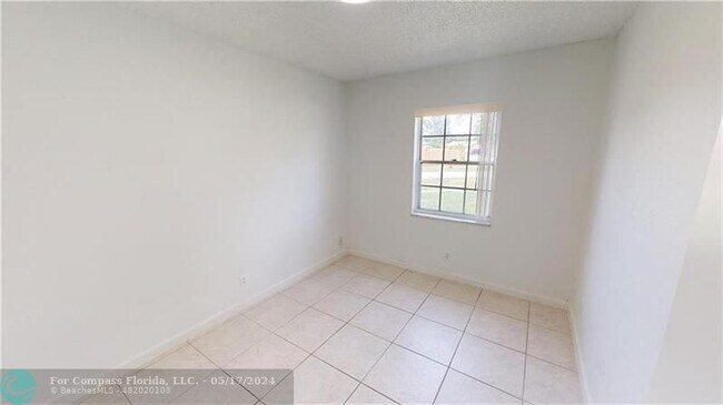 Building Photo - 9708 Alaska Cir