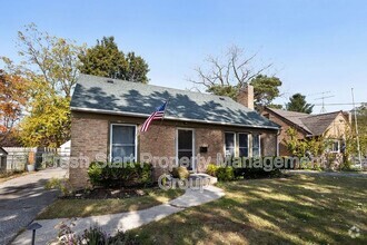 Building Photo - 1813 Kreiser St SE