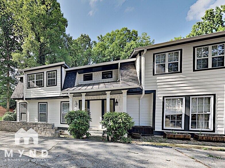 Primary Photo - 315 Franklin Rd