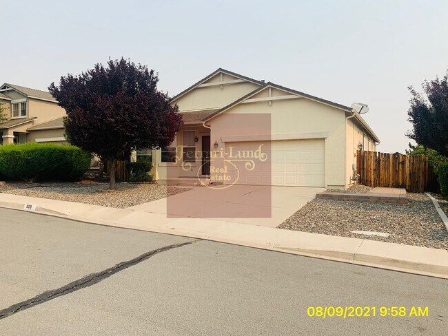 Building Photo - Charming 3 Bedroom, 2 Bathroom Single-Stor...