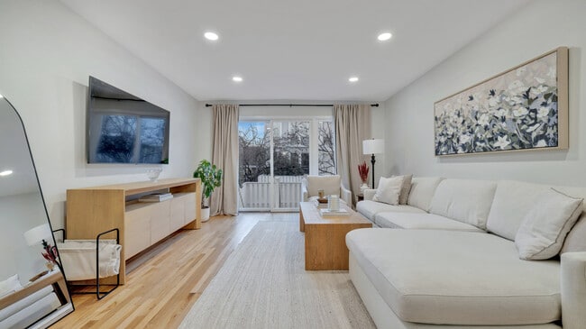 Building Photo - 146 G St SW