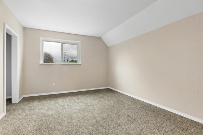 Building Photo - 2211 17th St