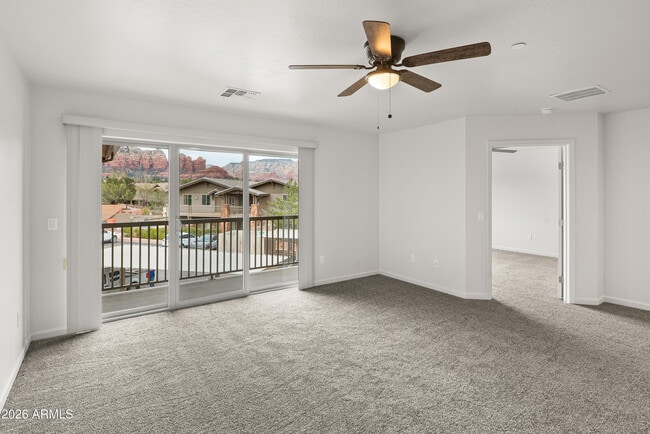 Building Photo - 1426 Kestrel Cir
