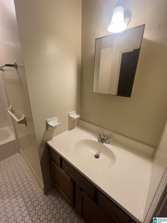 Building Photo - 1300 16th St N