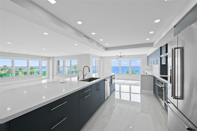 Building Photo - 3900 Galt Ocean Dr